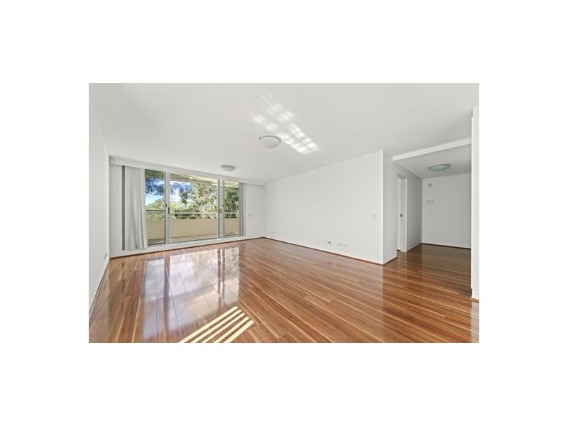 3/15 Blaxland Avenue, Newington NSW 2127