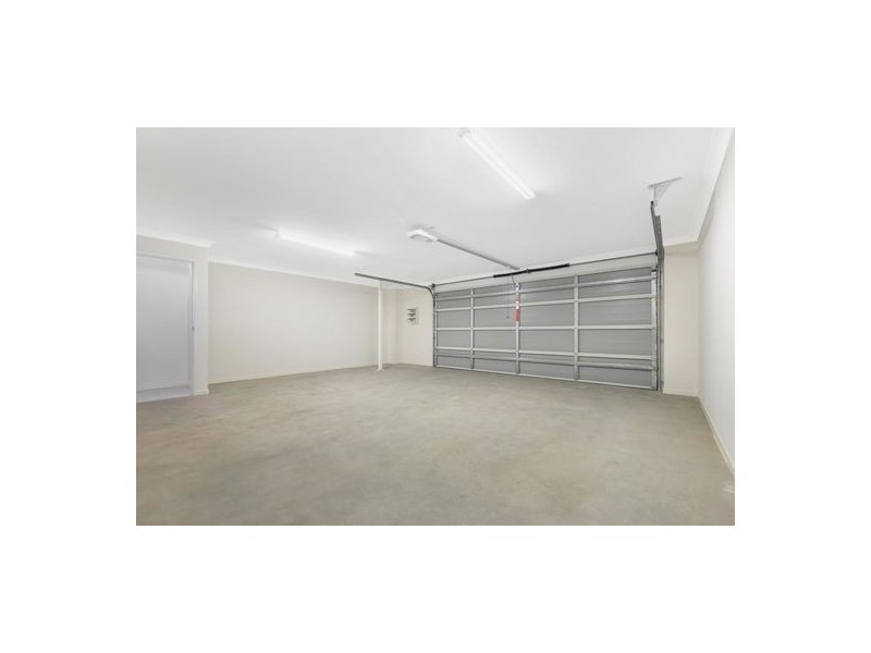 24/15 Oasis Close, Manly West QLD 4179