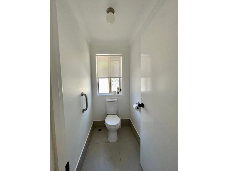 39 Montgomery Drive, Wellington Point QLD 4160