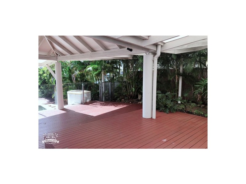 28 BOLLARD CIRCUIT, CLEAR ISLAND WATERS, Clear Island Waters QLD 4226