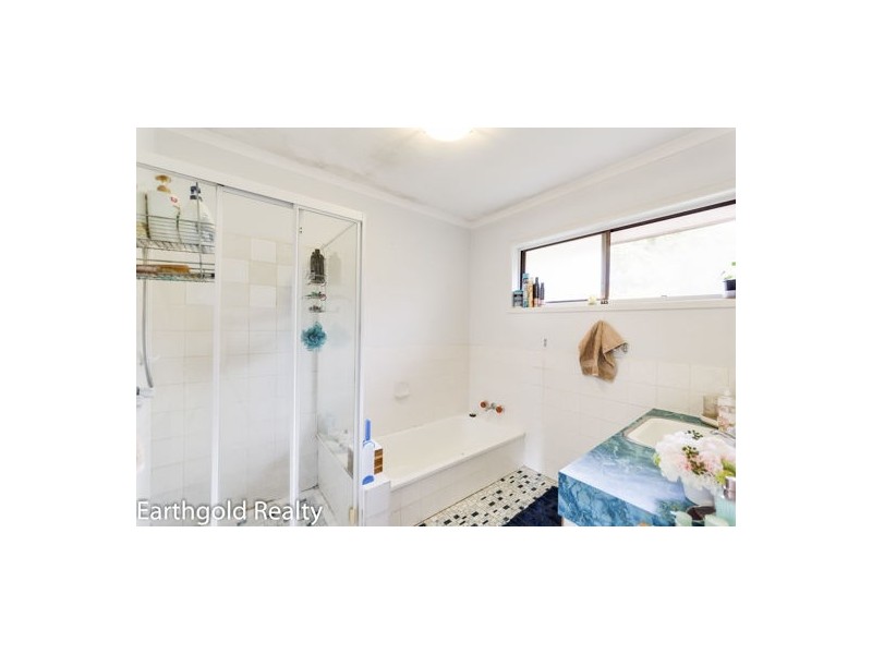 24 Gonzales Street, Macgregor QLD 4109