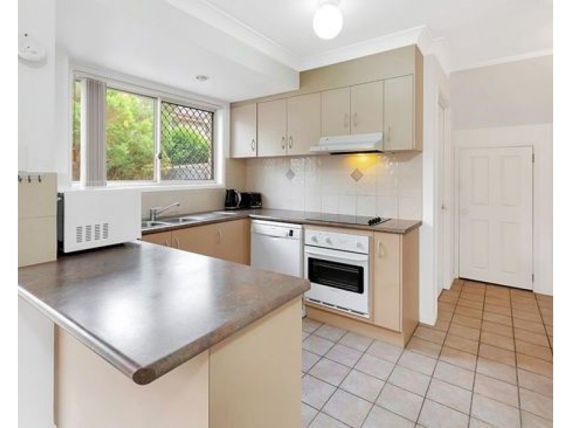 96 Formby Street, Calamvale QLD 4116