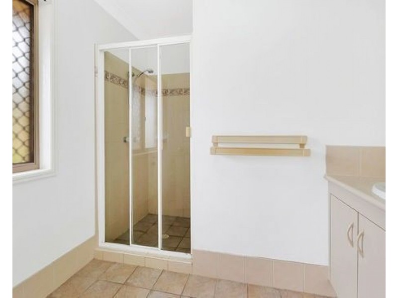 96 Formby Street, Calamvale QLD 4116