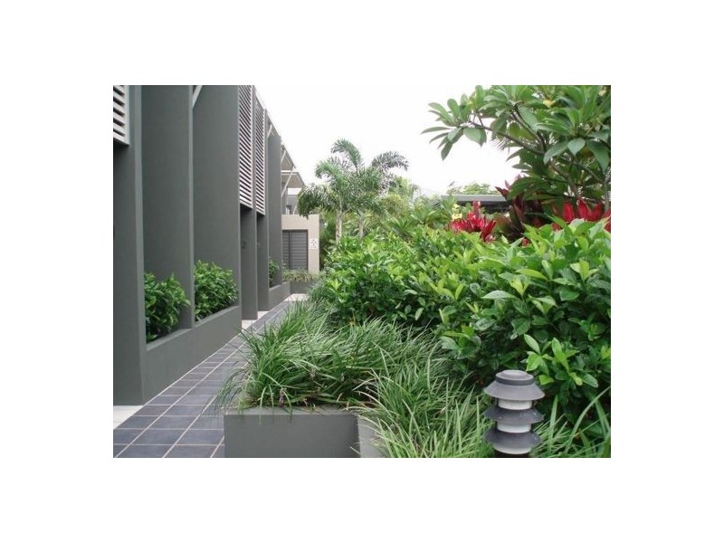 45 Bundall Rd, Surfers Paradise QLD 4217