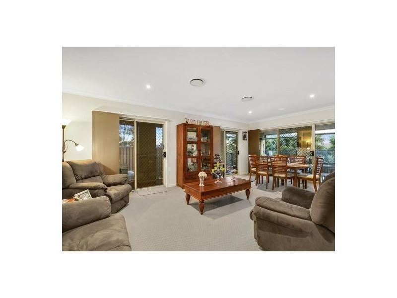 37 Mcauley Parade, Pacific Pines QLD 4211