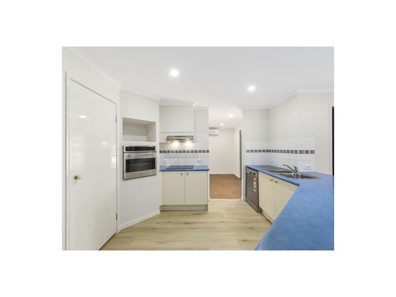 21 Alan Crescent, Eight Mile Plains QLD 4113