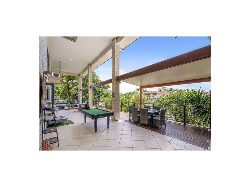 13 Ensenada Court, Broadbeach Waters QLD 4218