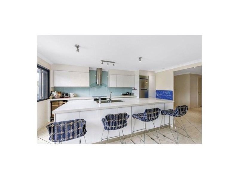 13 Ensenada Court, Broadbeach Waters QLD 4218