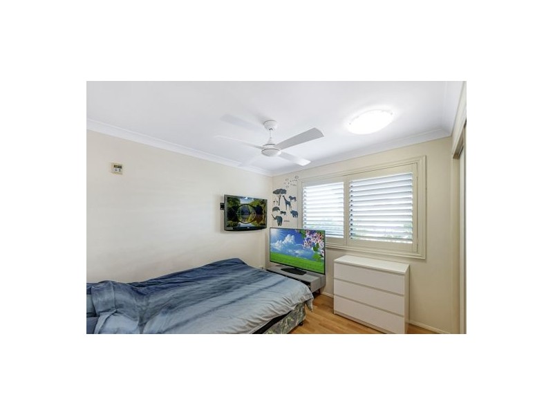 13 Ensenada Court, Broadbeach Waters QLD 4218
