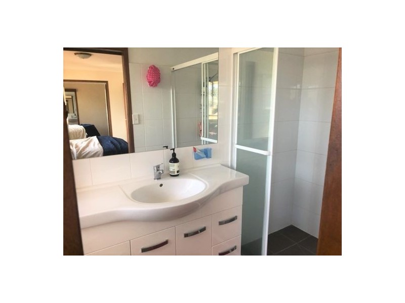 48 Karina Crescent, Broadbeach Waters QLD 4218