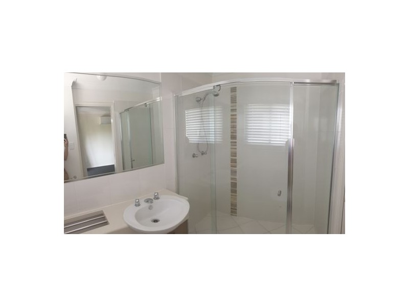 11/15 James Edward Street, Richlands QLD 4077