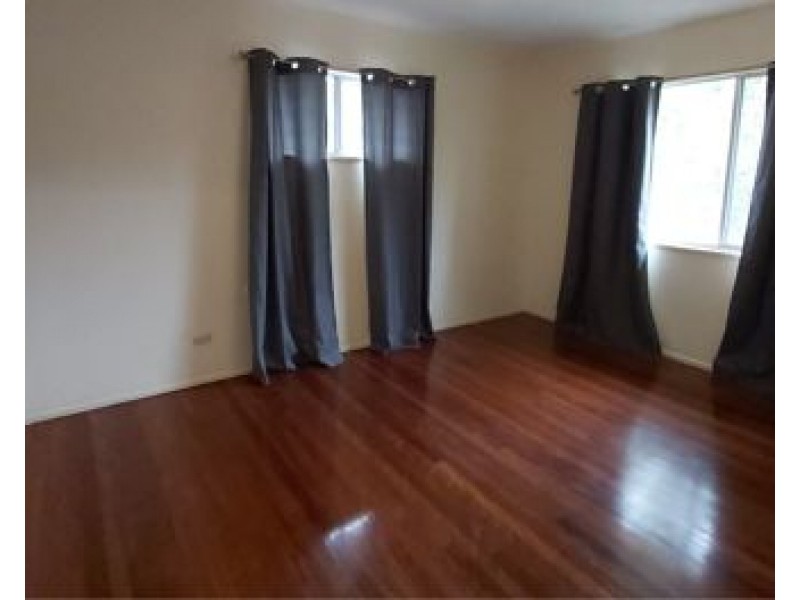 16 Narooma St, Sunnybank QLD 4109