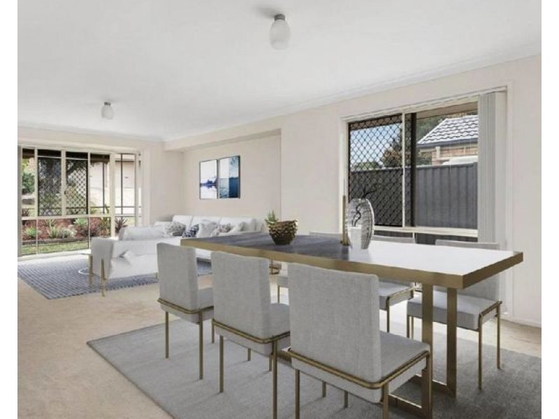 10 SAVANNA PLACE, Eight Mile Plains QLD 4113
