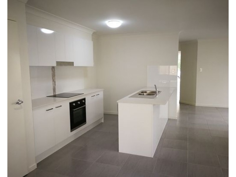 1/128 Haig Road, Loganlea QLD 4131