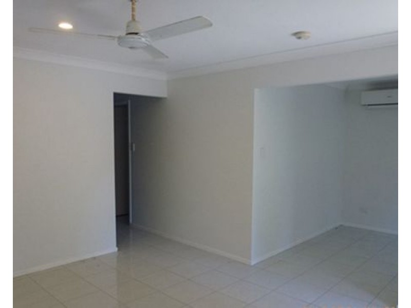38 Picot Crescent, Runcorn QLD 4113