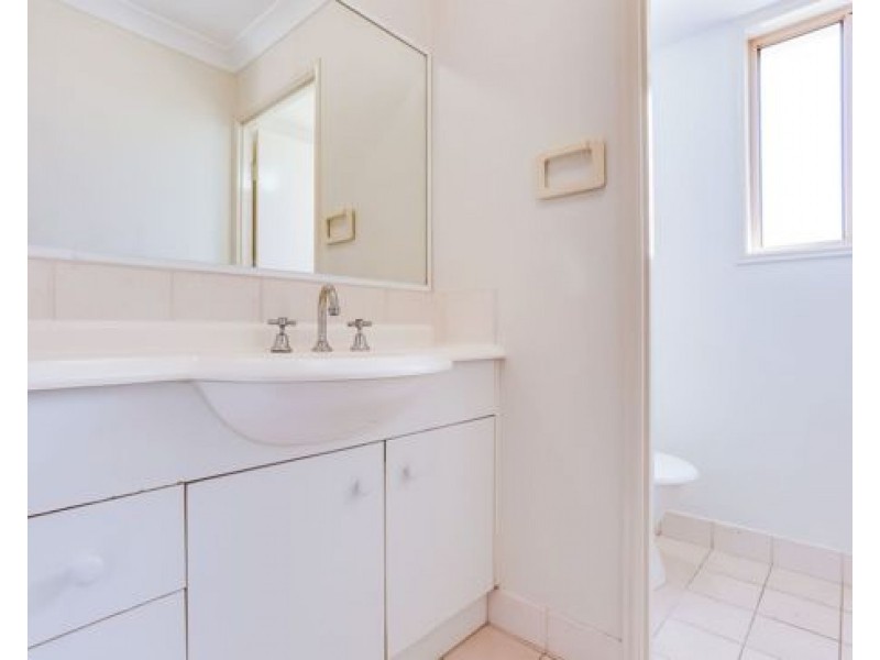 8 Nolan Place, Calamvale QLD 4116