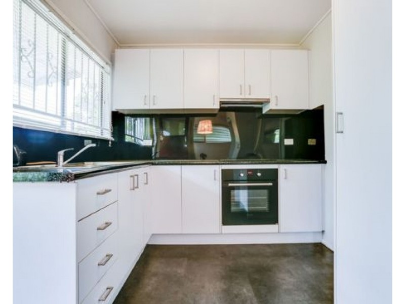 1 Ingal Street, Wishart QLD 4122