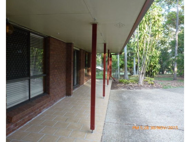100 Crest Road, Greenbank QLD 4124
