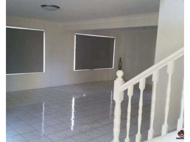 1 Gibbins Street, Sunnybank Hills QLD 4109