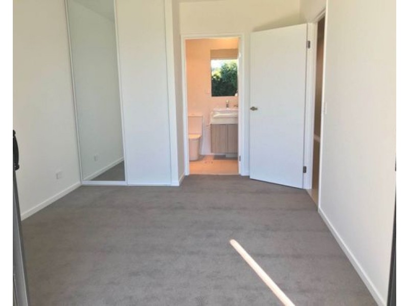 40 Outrigger Circuit, Hope Island QLD 4212