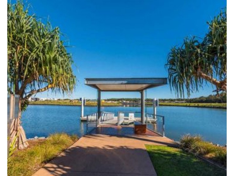 40 Outrigger Circuit, Hope Island QLD 4212