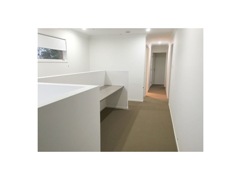 25 Milbrook Cres, Pimpama QLD 4209