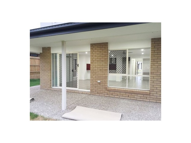 25 Milbrook Cres, Pimpama QLD 4209