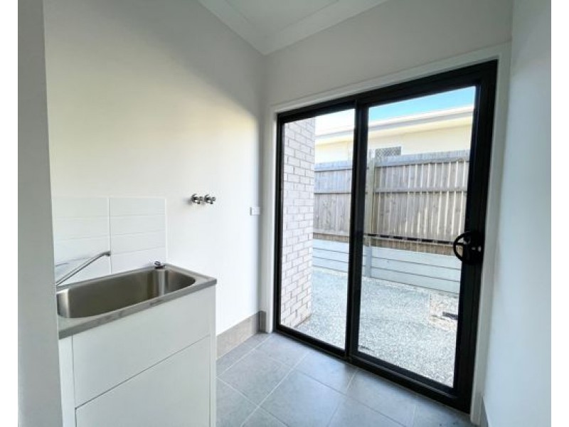 9 Ioannou Place, Coomera QLD 4209