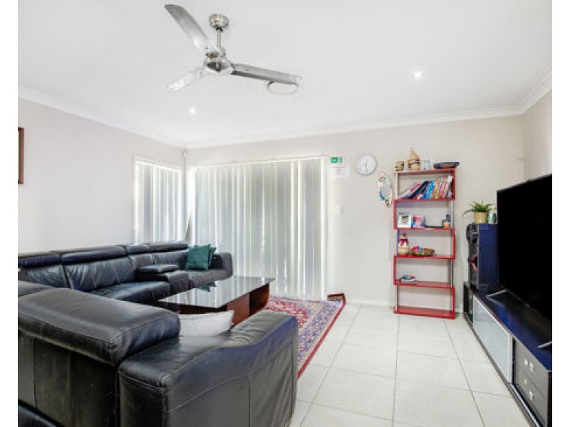 69 Cobblestone Ave, Logan Reserve QLD 4133