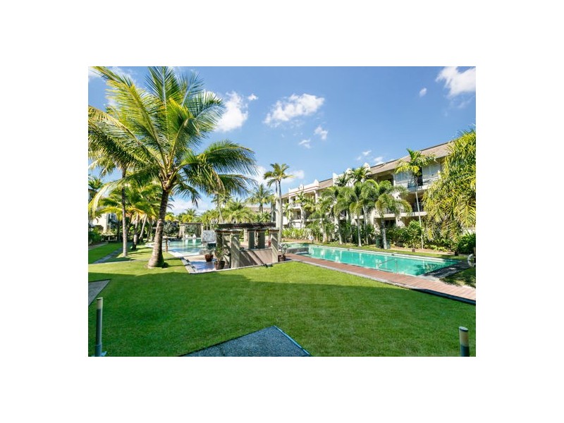 12 Gregory St, Westcourt QLD 4870