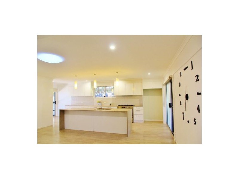 11 Diana Court, Alexandra Hills QLD 4161