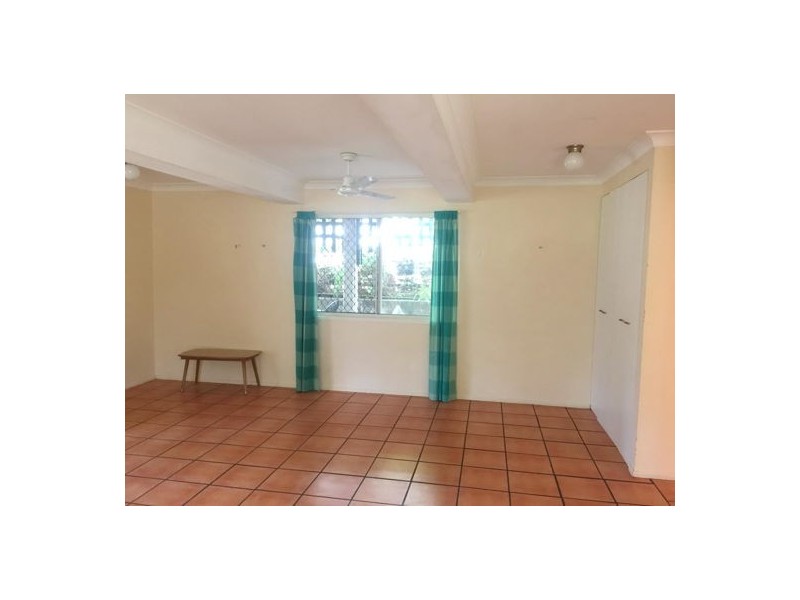 34 Railway Tce, Dutton Park QLD 4102