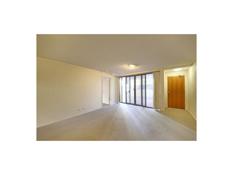 7 Landsborough tce, Toowong QLD 4066