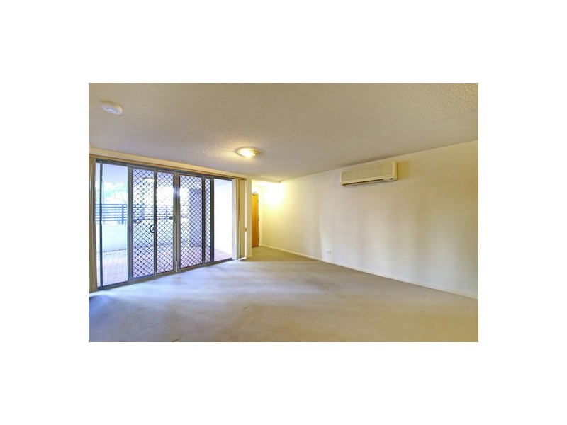 7 Landsborough tce, Toowong QLD 4066