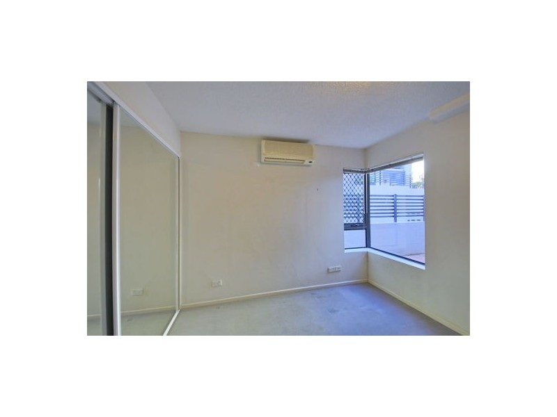 7 Landsborough tce, Toowong QLD 4066