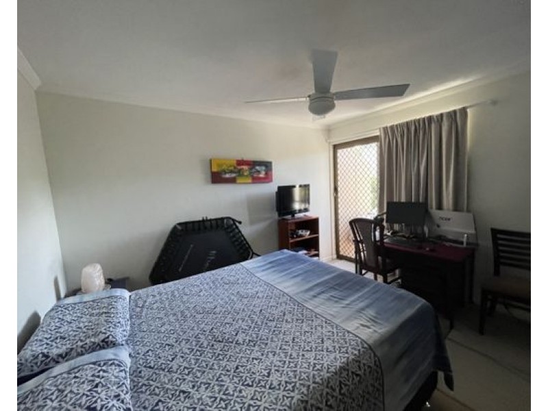 27/111 Markeri Street, Mermaid Waters QLD 4218