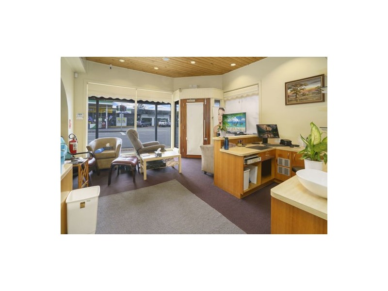 156 Waterworks Road, Ashgrove QLD 4060