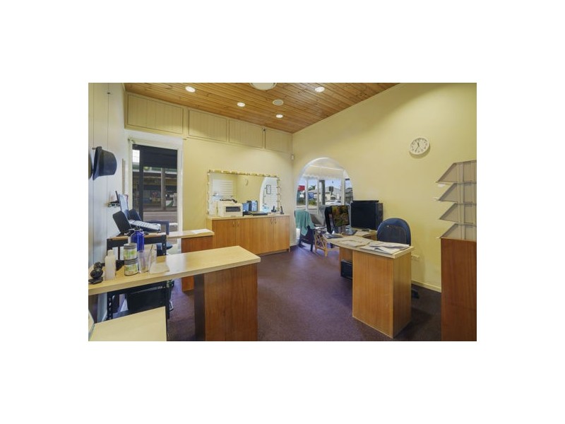 156 Waterworks Road, Ashgrove QLD 4060