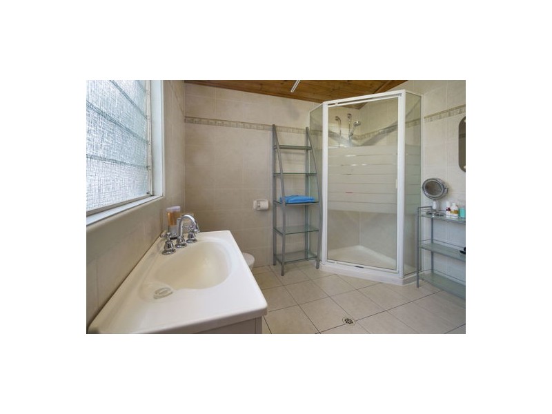 156 Waterworks Road, Ashgrove QLD 4060