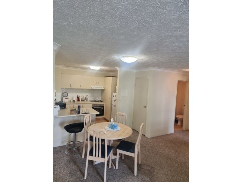 16-26 Waverley Street, Southport QLD 4215