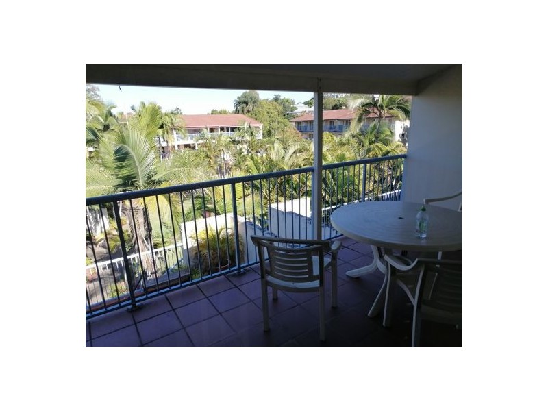 2 Waverley Road, Taringa QLD 4068