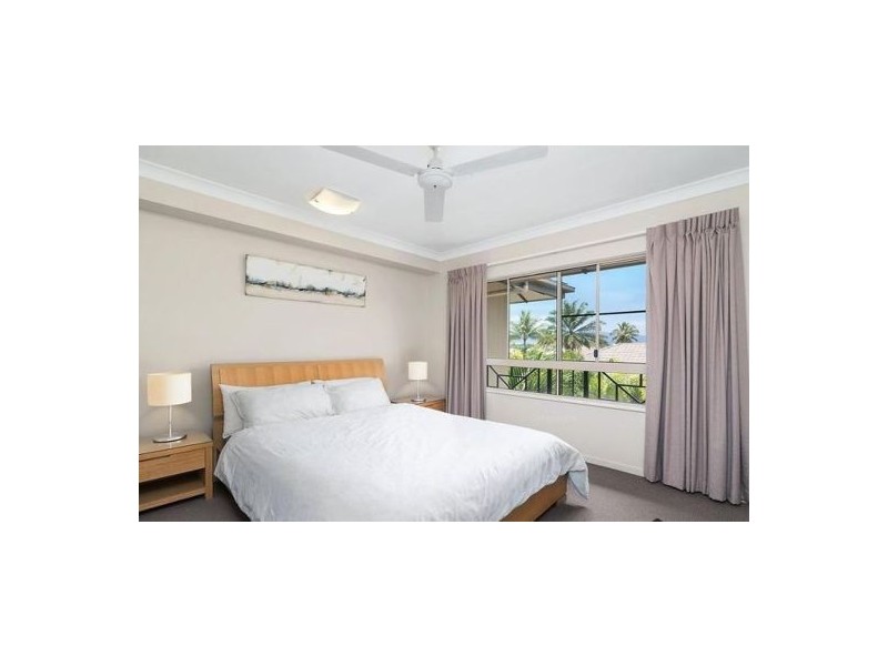 12 Gregory St, Westcourt QLD 4870