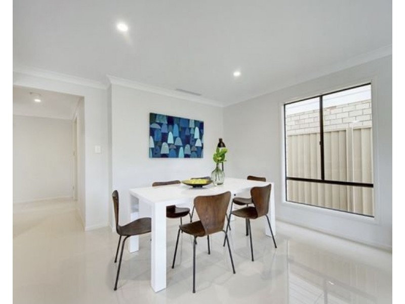 12 Highgate St, Coopers Plains QLD 4108