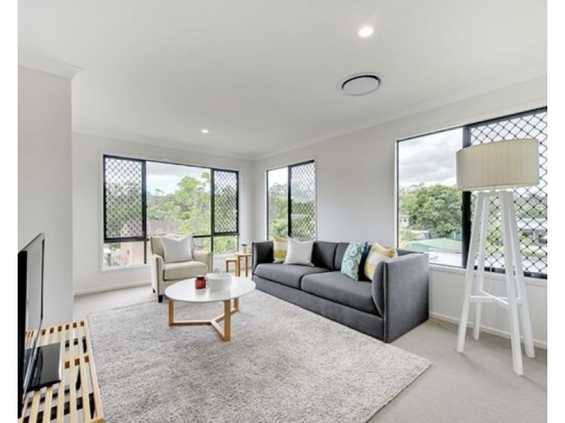 12 Highgate St, Coopers Plains QLD 4108