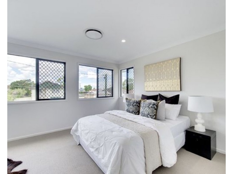 12 Highgate St, Coopers Plains QLD 4108