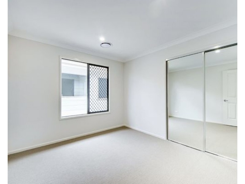 12 Highgate St, Coopers Plains QLD 4108