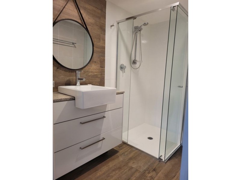 2205 12-14 Executive Drive, Burleigh Waters QLD 4220