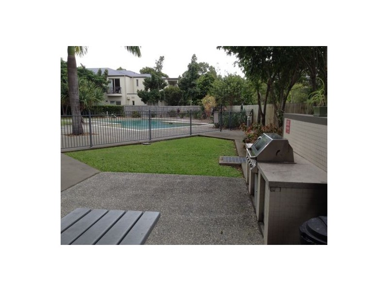 2205 12-14 Executive Drive, Burleigh Waters QLD 4220