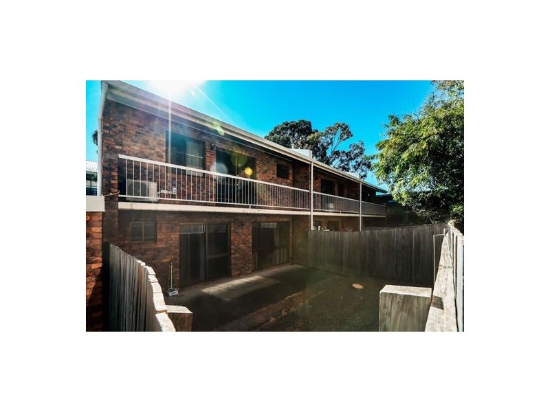 1 24 Durham Street, St Lucia QLD 4067