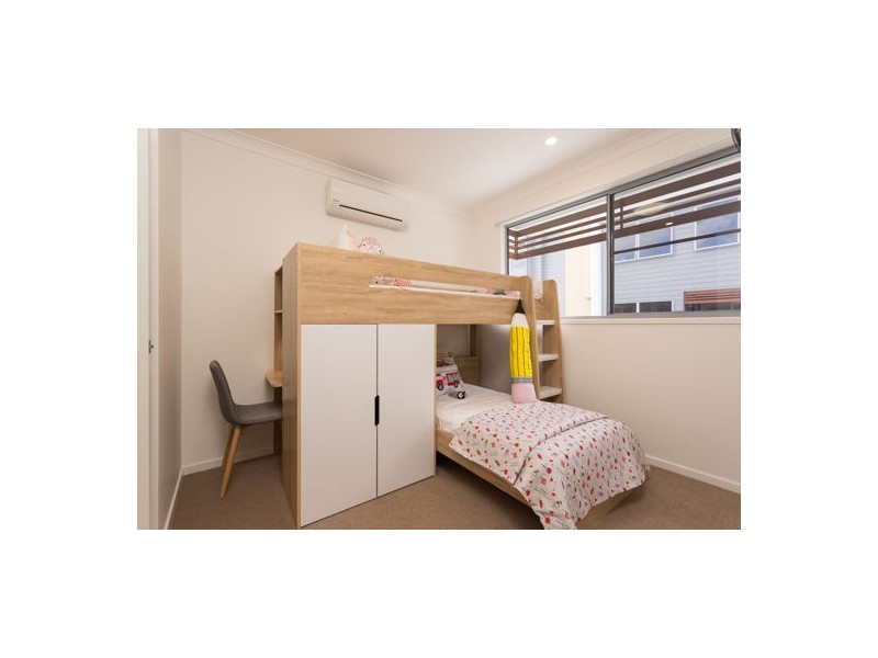 Unit 11 3031 The Boulevard, Carrara, QLD, Carrara QLD 4211